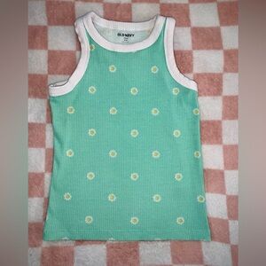 Old navy tank size 8